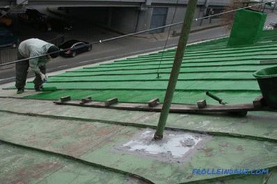 Reparați acoperișul unei case particulare, faceți-o singură