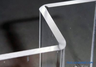 Cum să îndoiți sticla organică din plexiglas