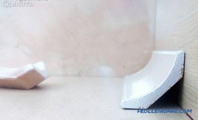 Cum să lipiți bordura ceramică pe baie