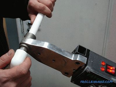 Cum se conectează țevile din polipropilenă cu metal, polietilenă, oțel
