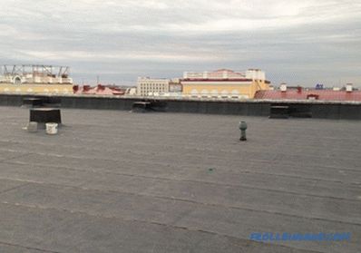 Dispozitivul unui acoperiș plat, structura schemelor plăcilor de acoperiș și fotografiile